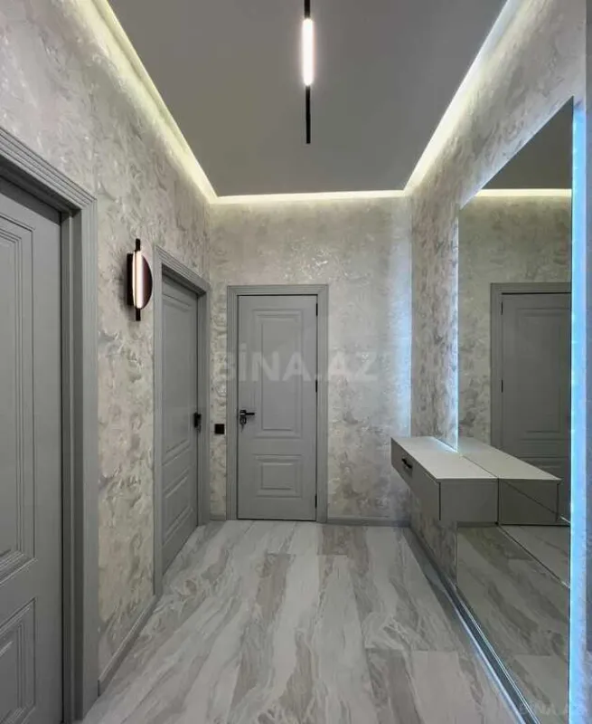 Satılır 2 otaqlı mənzil 62 m²