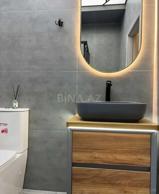Satılır 2 otaqlı mənzil 62 m²