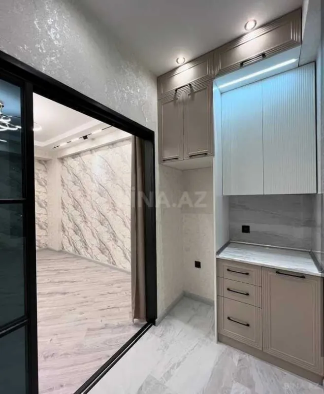 Satılır 2 otaqlı mənzil 62 m²