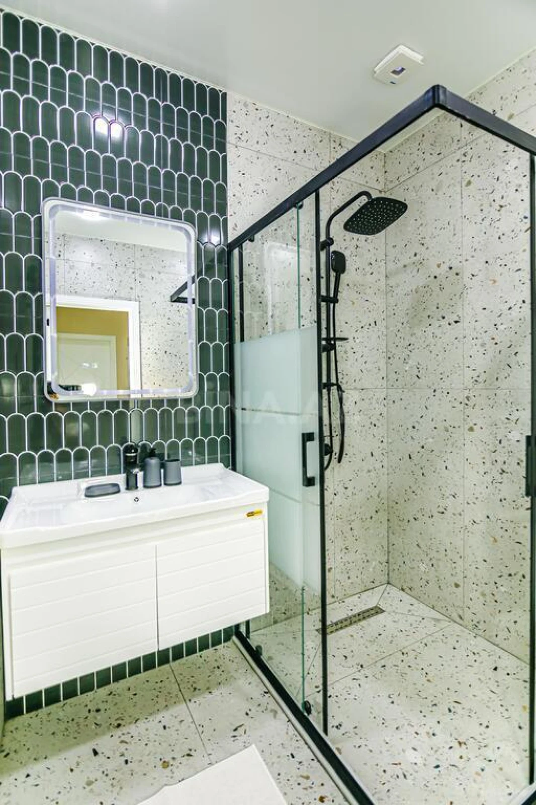 Kirayə verilir 3 otaqlı mənzil 95 m²