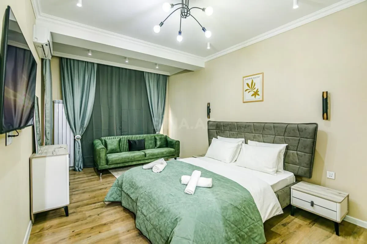 Kirayə verilir 3 otaqlı mənzil 95 m²