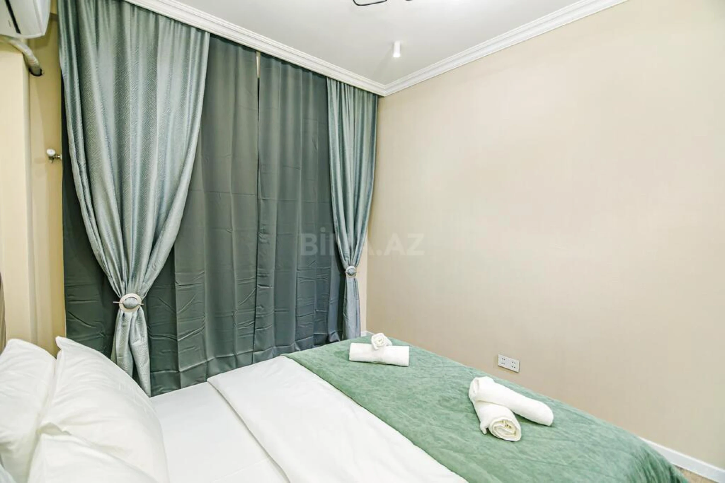 Kirayə verilir 3 otaqlı mənzil 95 m²
