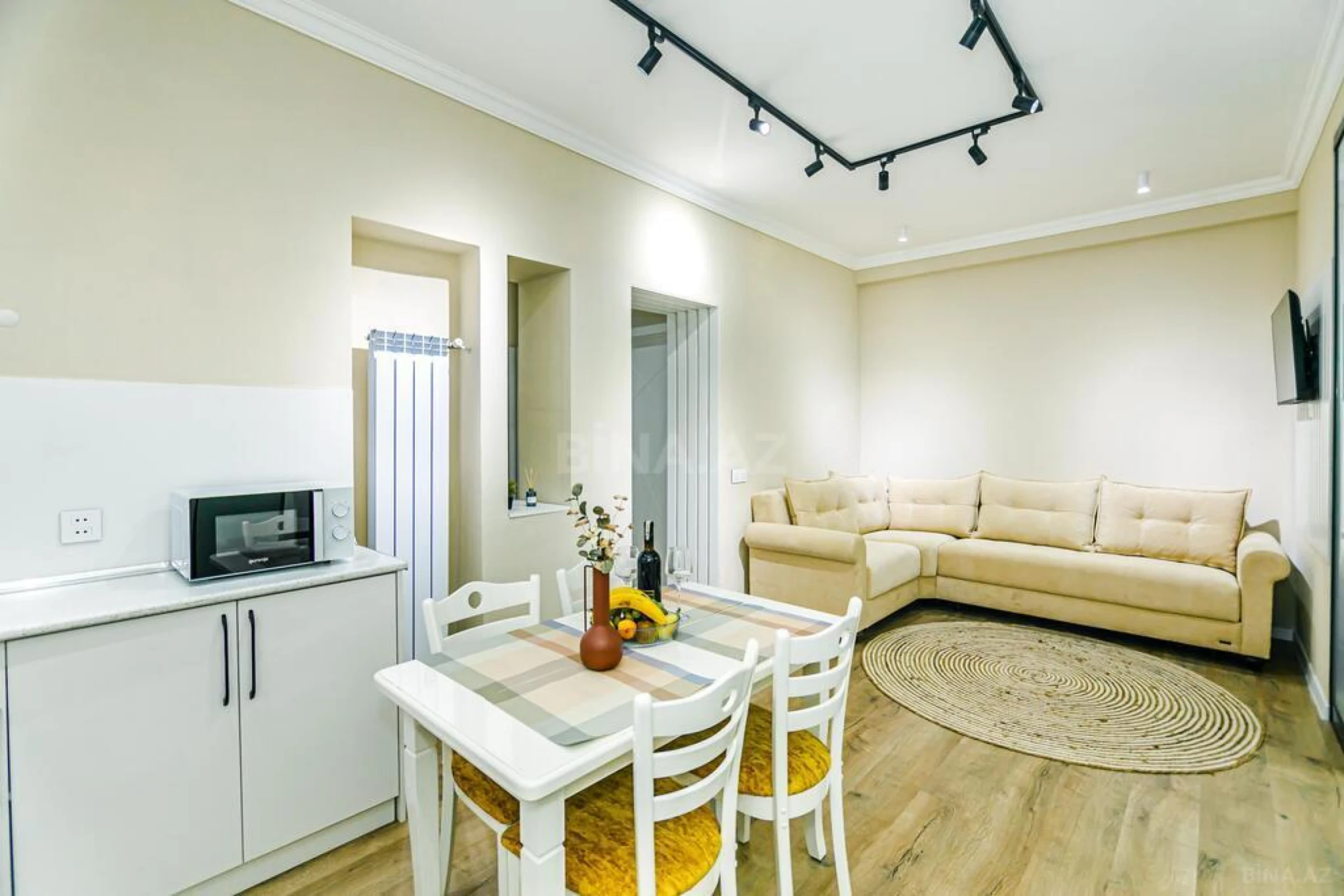Kirayə verilir 3 otaqlı mənzil 95 m²