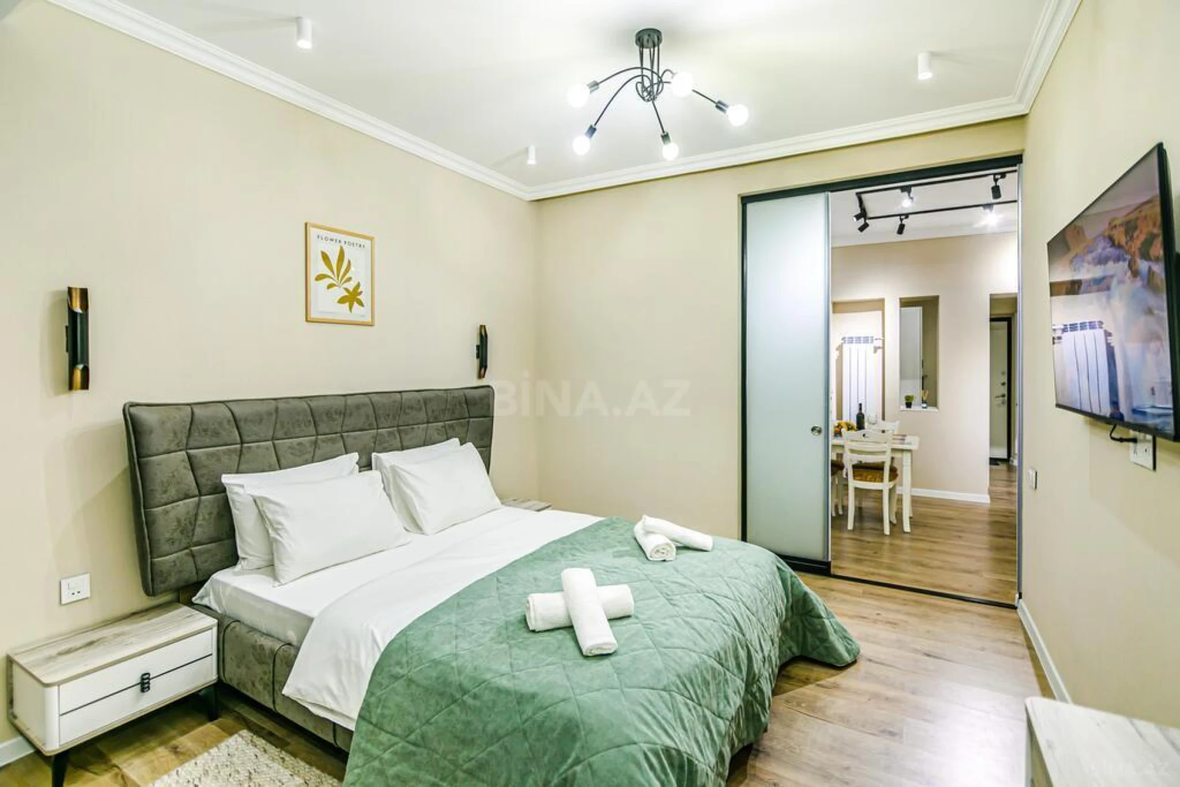 Kirayə verilir 3 otaqlı mənzil 95 m²