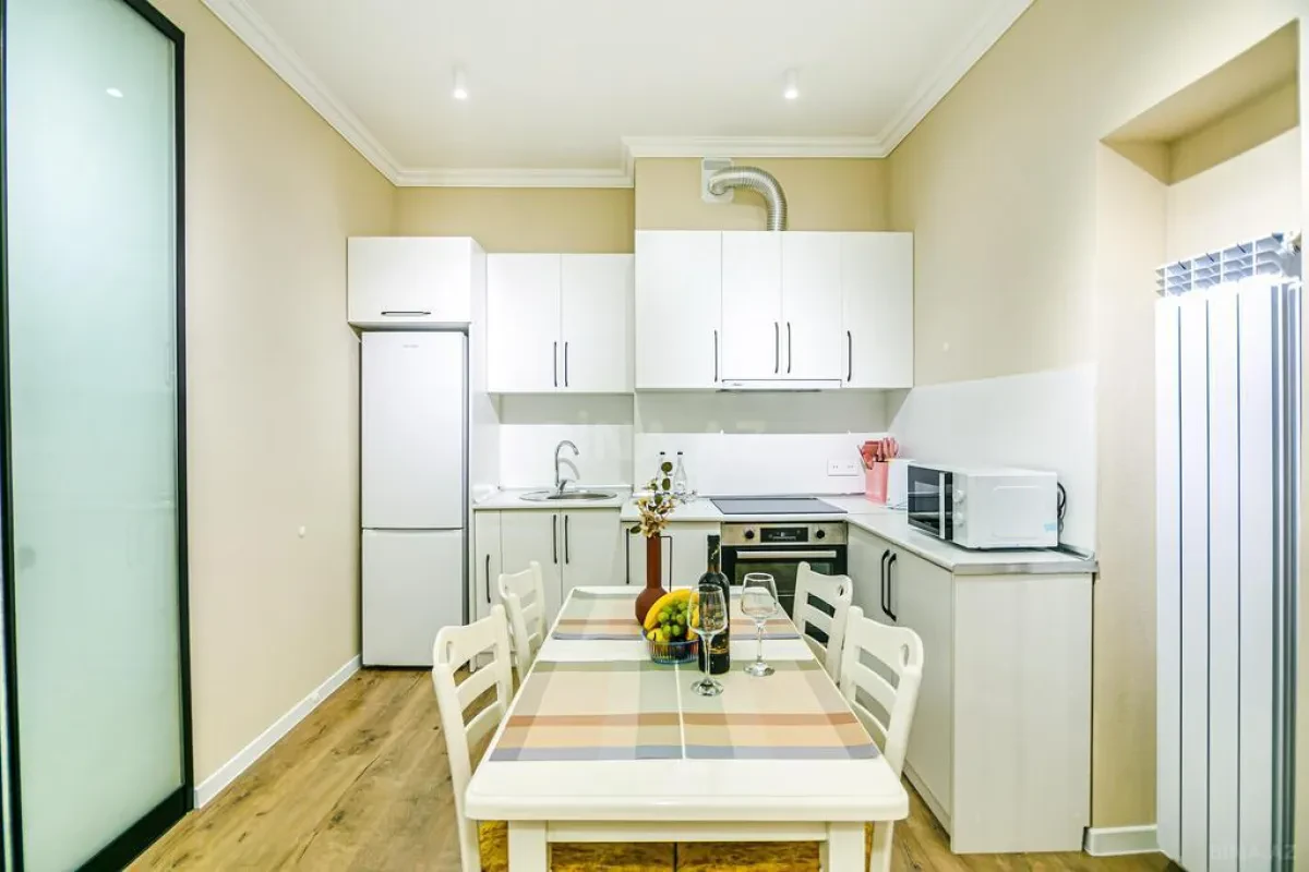 Kirayə verilir 3 otaqlı mənzil 95 m²