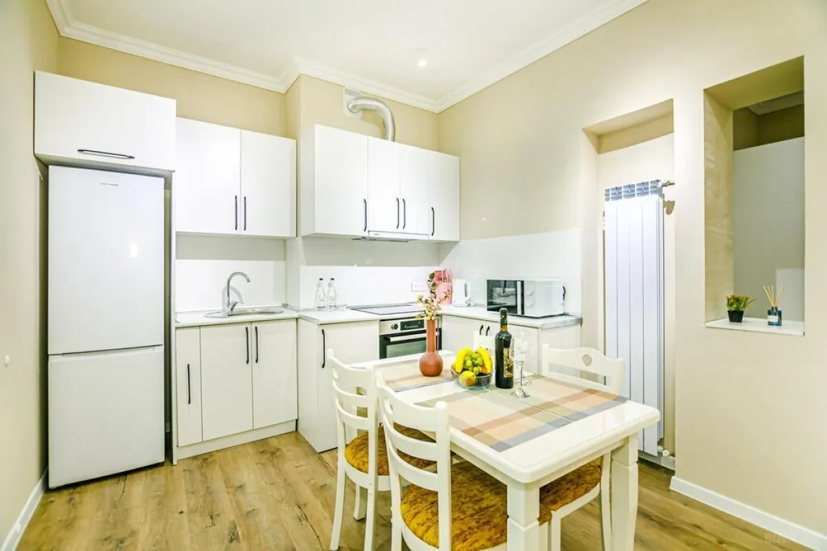 Kirayə verilir 3 otaqlı mənzil 95 m²