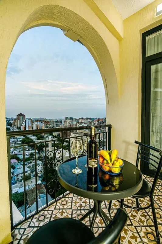Kirayə verilir 3 otaqlı mənzil 95 m²
