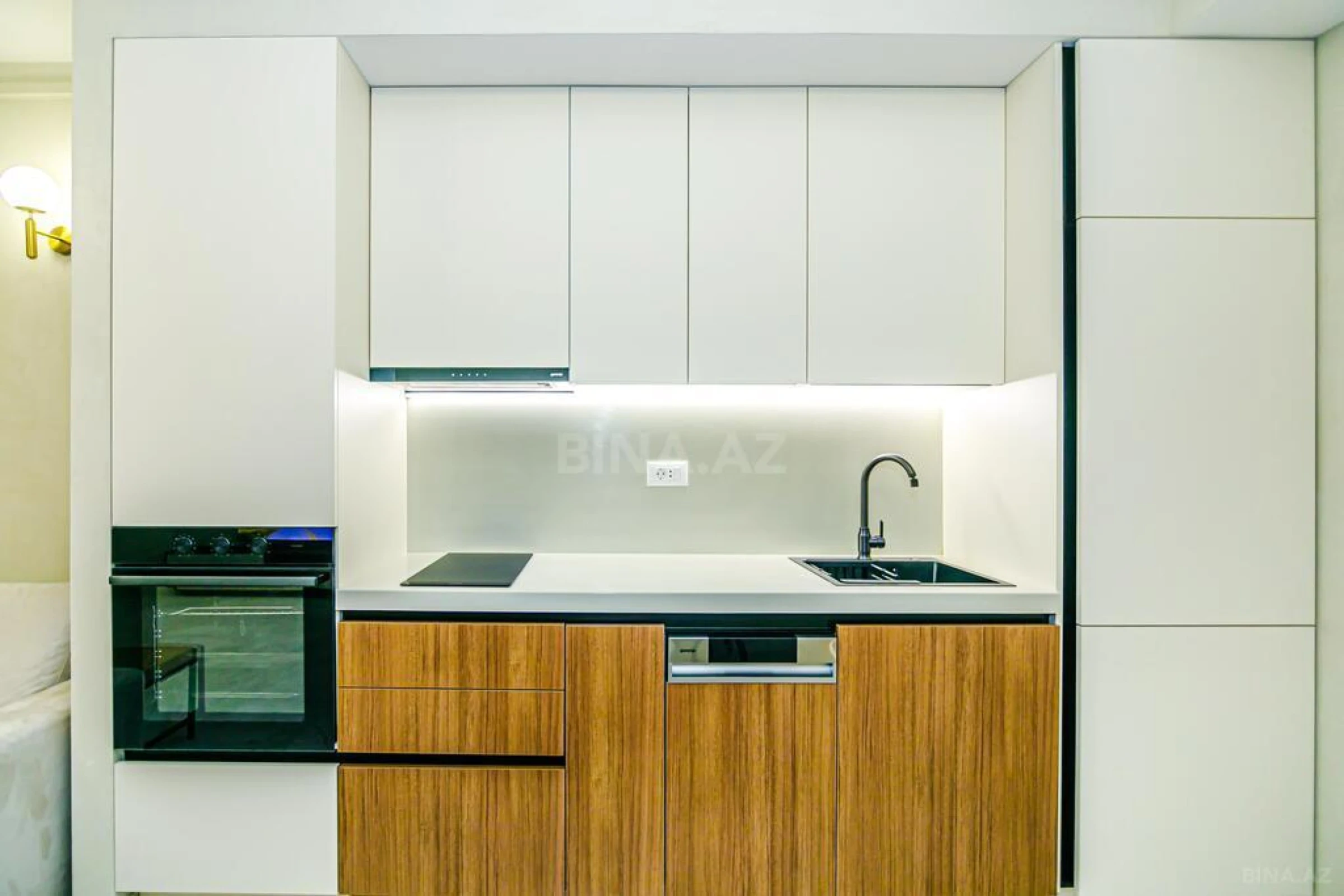 Kirayə verilir 2 otaqlı mənzil 110 m²