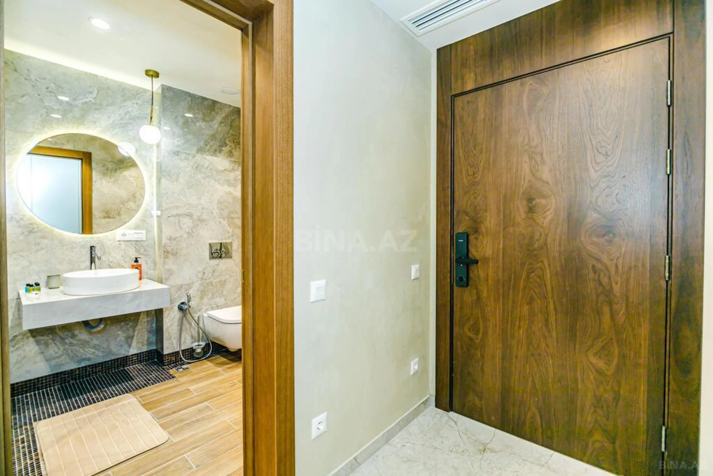 Kirayə verilir 2 otaqlı mənzil 110 m²