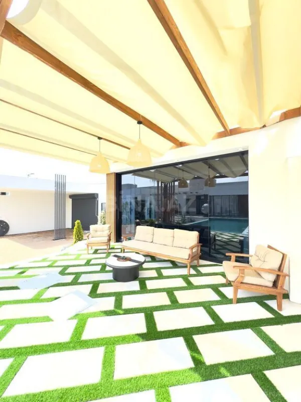 Satılır 5 otaqlı həyət evi 260 m²