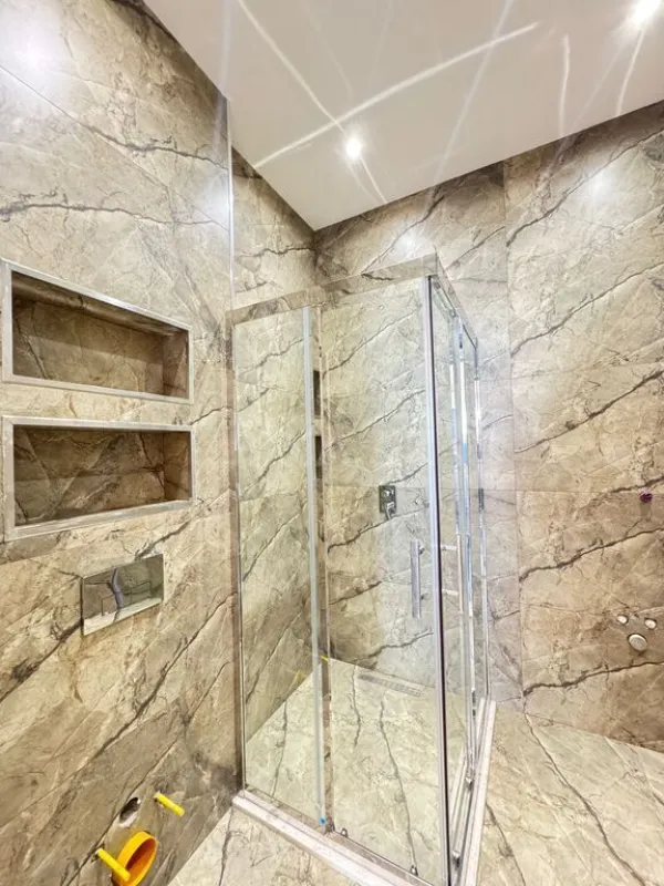 Satılır 5 otaqlı həyət evi 260 m²