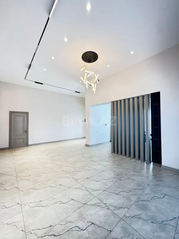 Satılır 5 otaqlı həyət evi 260 m²