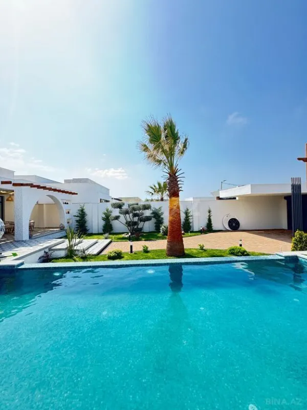 Satılır 5 otaqlı həyət evi 260 m²