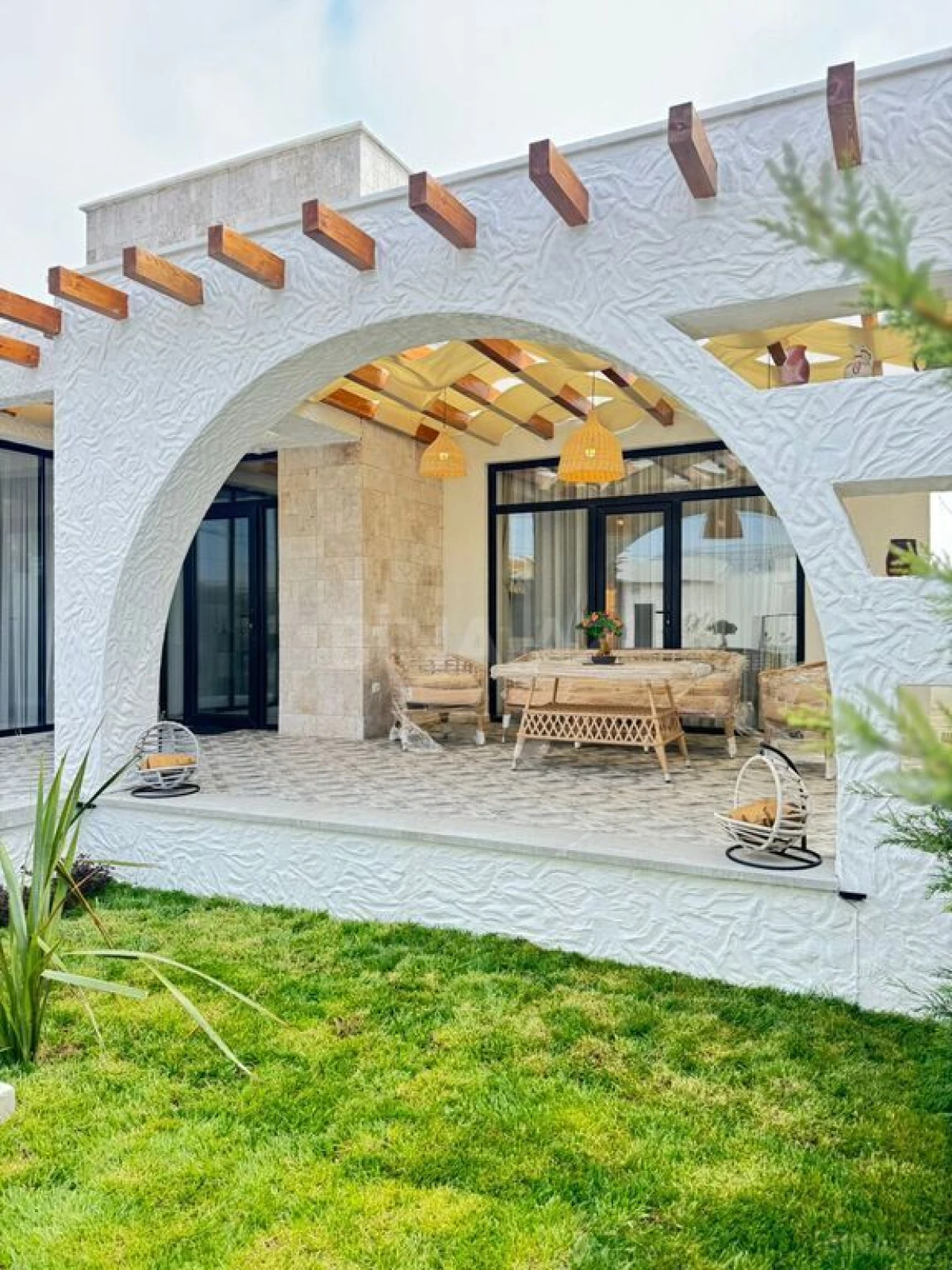 Satılır 5 otaqlı həyət evi 260 m²