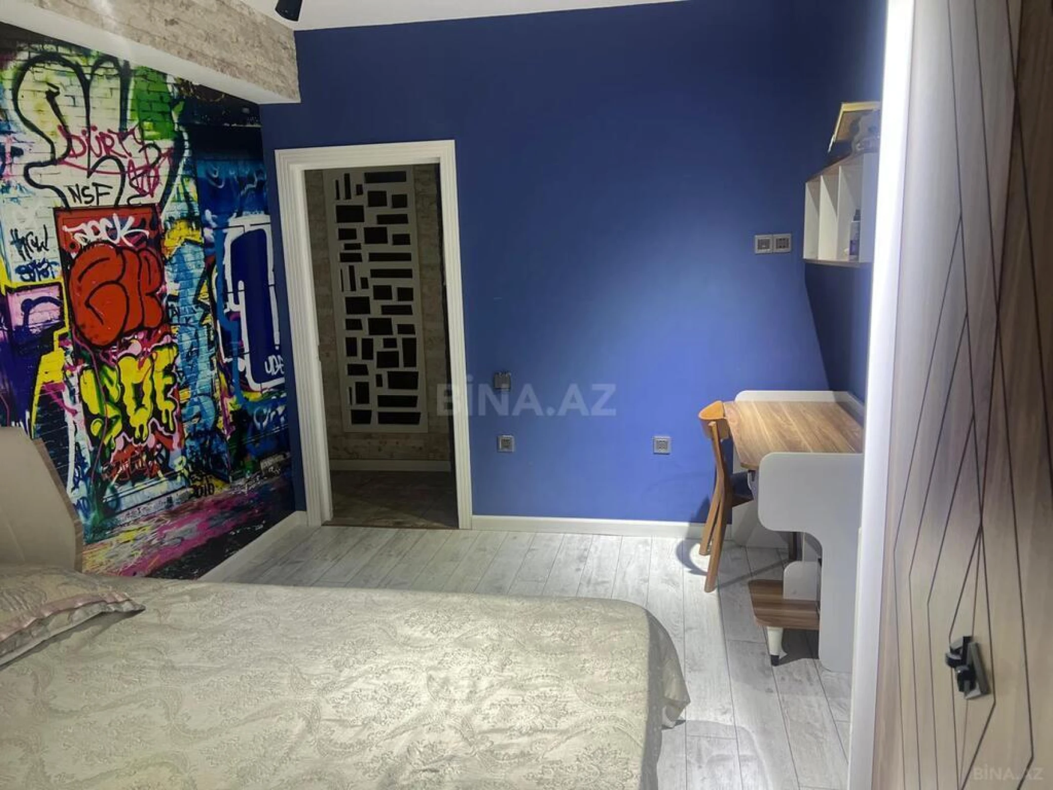Satılır 3 otaqlı mənzil 115 m²