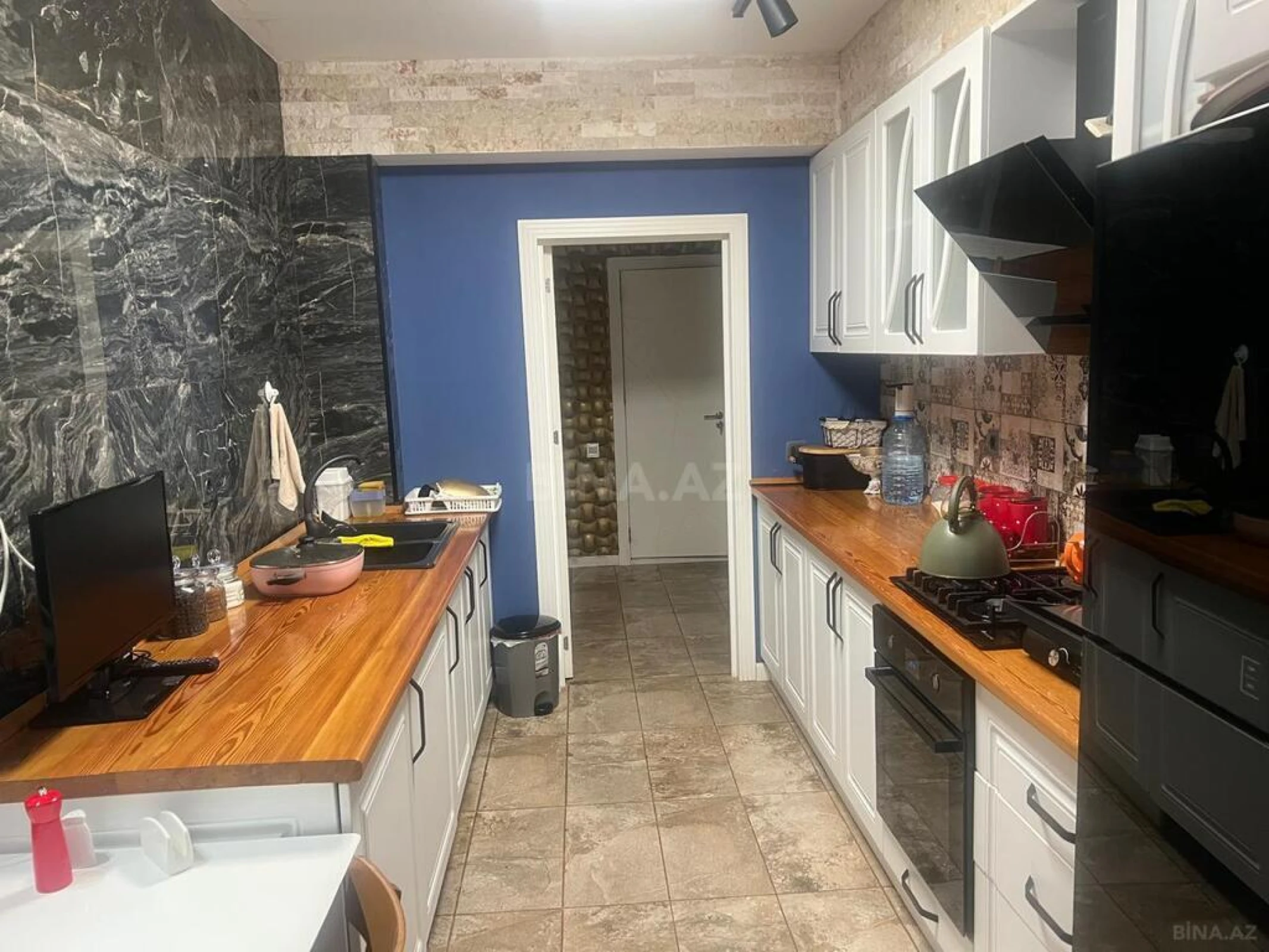Satılır 3 otaqlı mənzil 115 m²