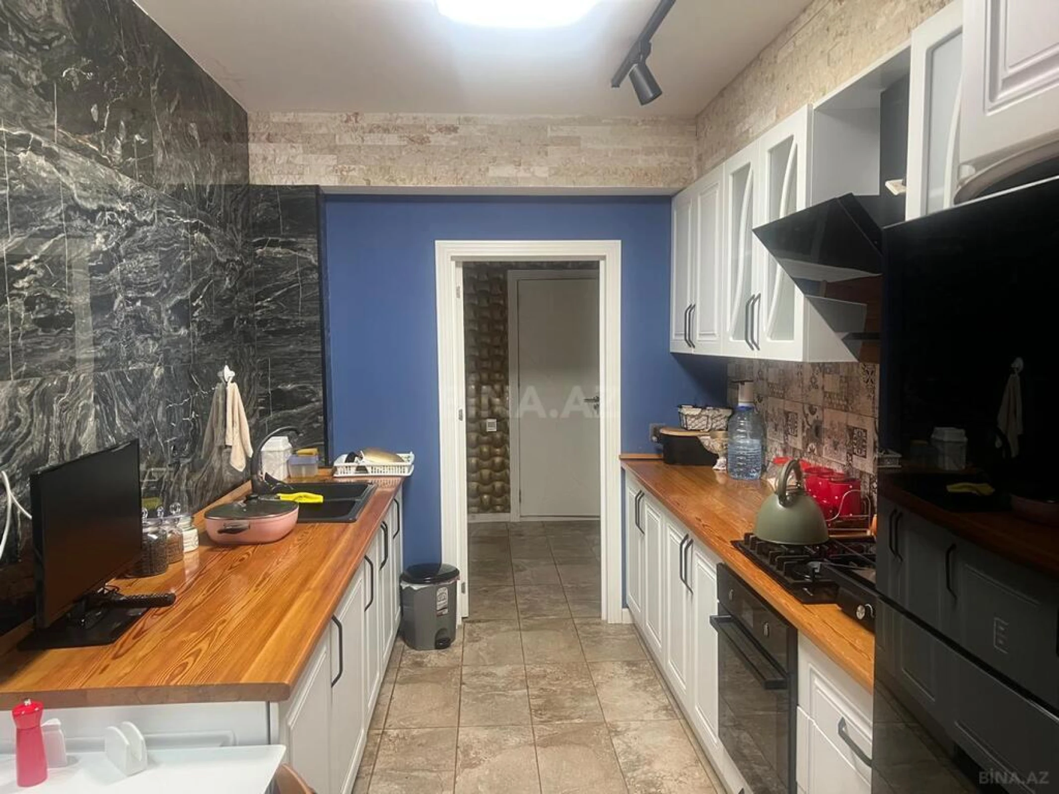 Satılır 3 otaqlı mənzil 115 m²