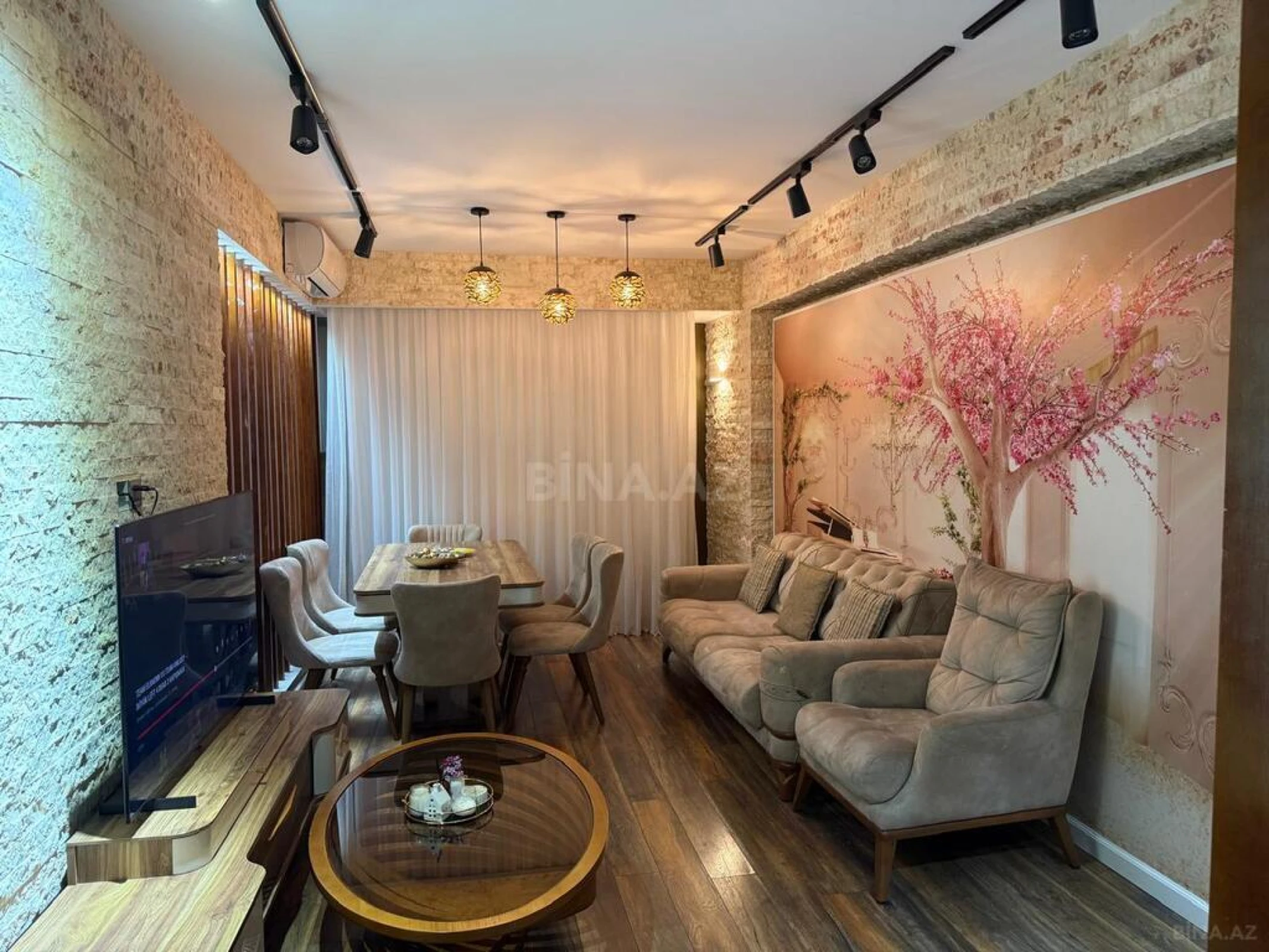 Satılır 3 otaqlı mənzil 115 m²