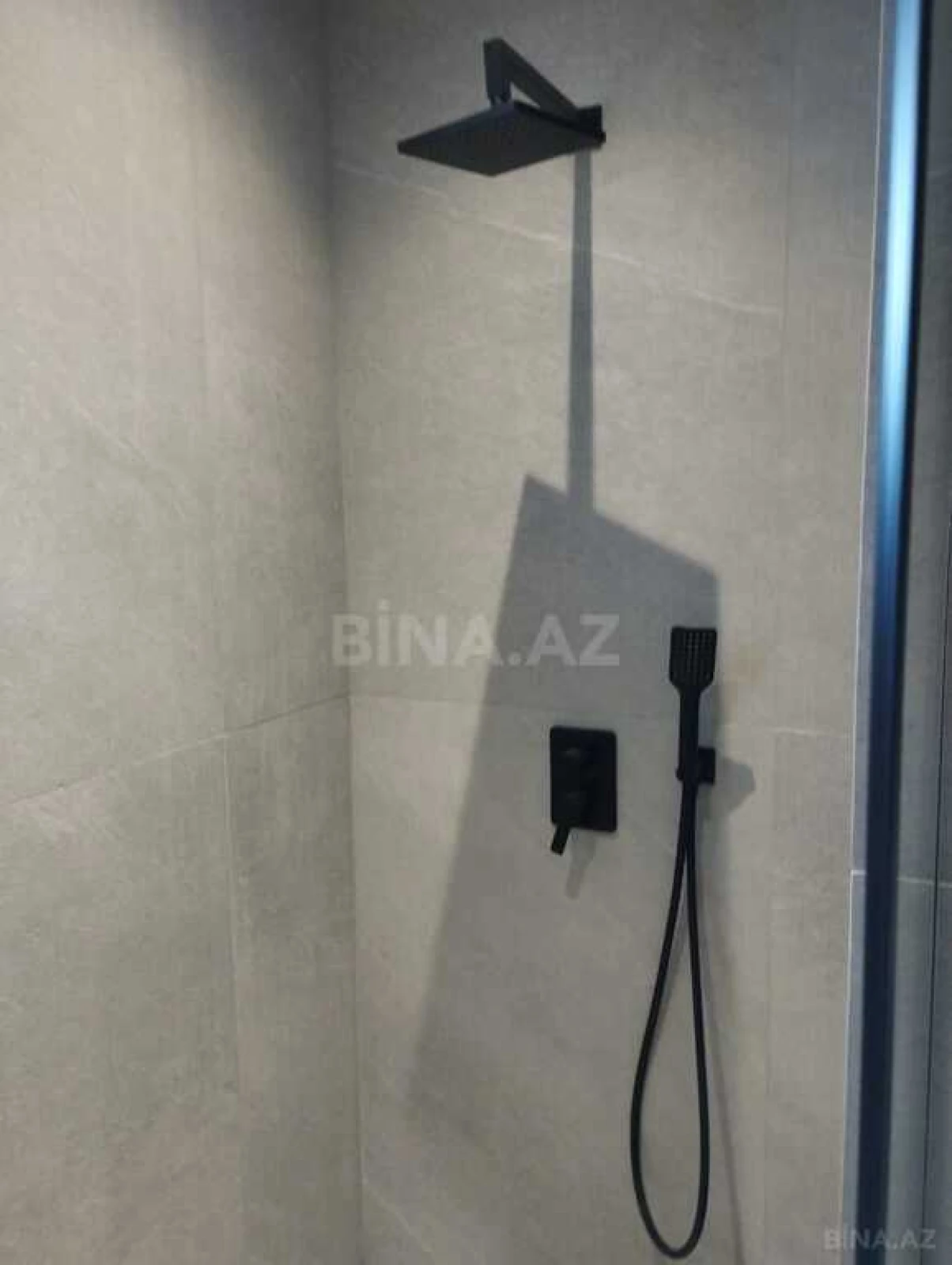 Satılır 4 otaqlı həyət evi 300 m²