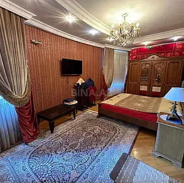 Satılır 3 otaqlı mənzil 125 m²