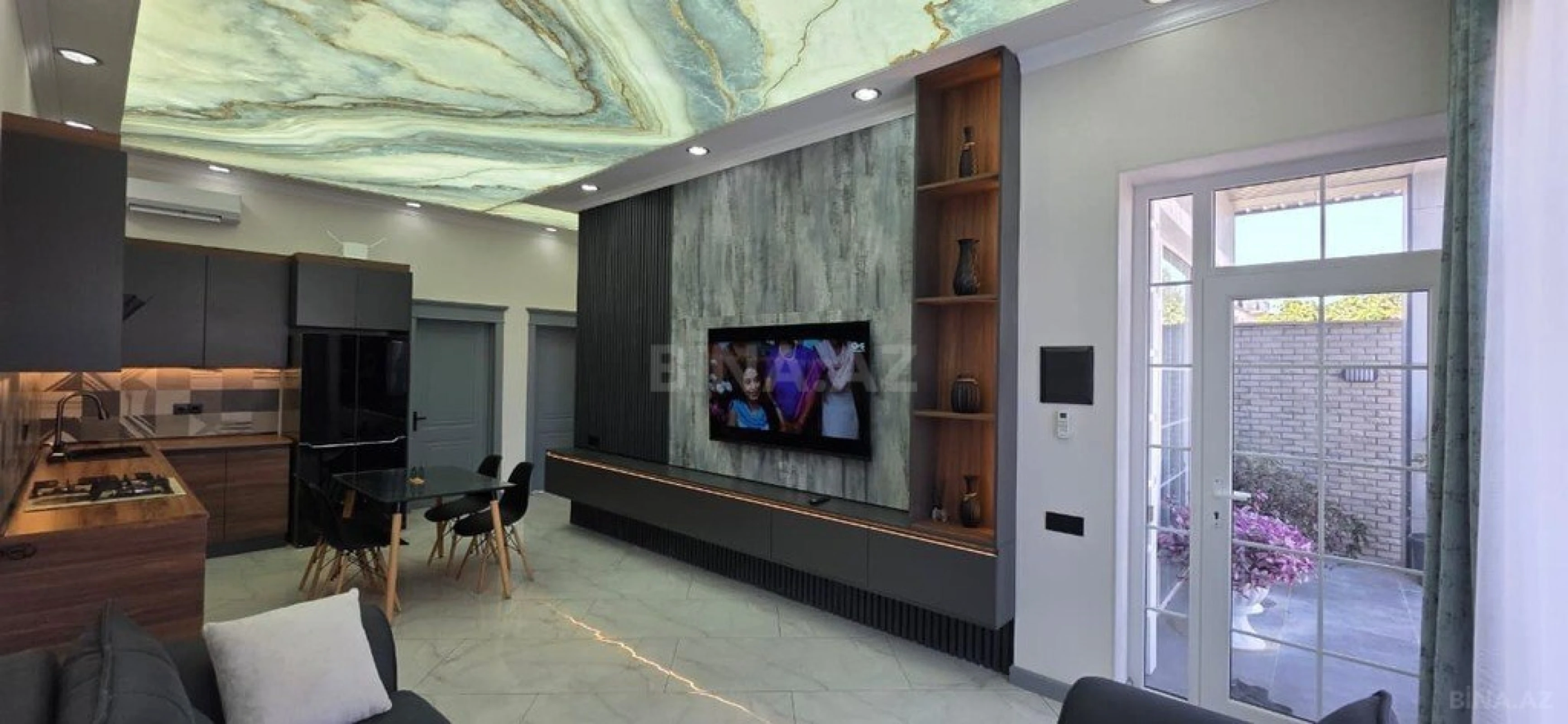 Satılır 4 otaqlı həyət evi 105 m²