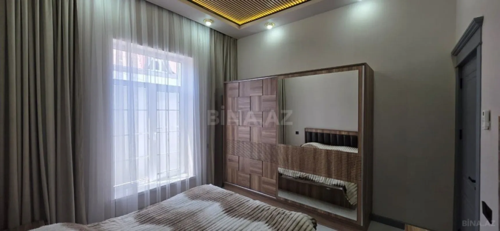 Satılır 4 otaqlı həyət evi 105 m²
