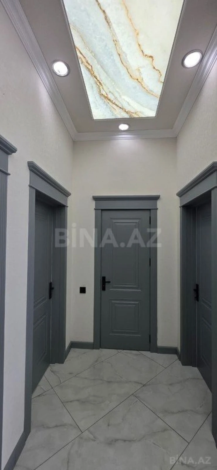 Satılır 4 otaqlı həyət evi 105 m²
