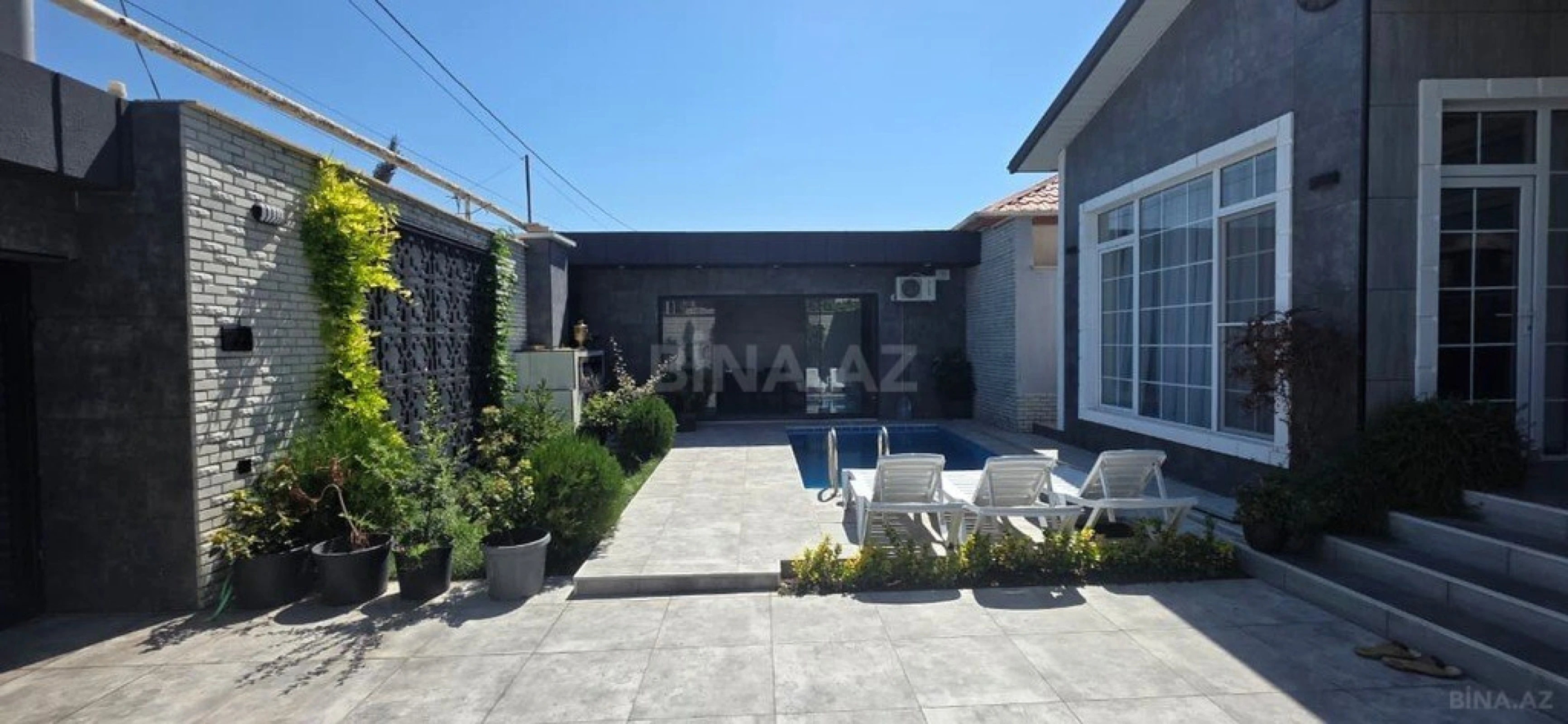 Satılır 4 otaqlı həyət evi 105 m²