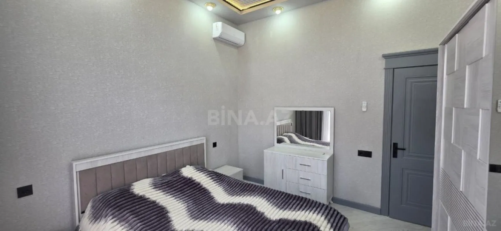 Satılır 4 otaqlı həyət evi 105 m²