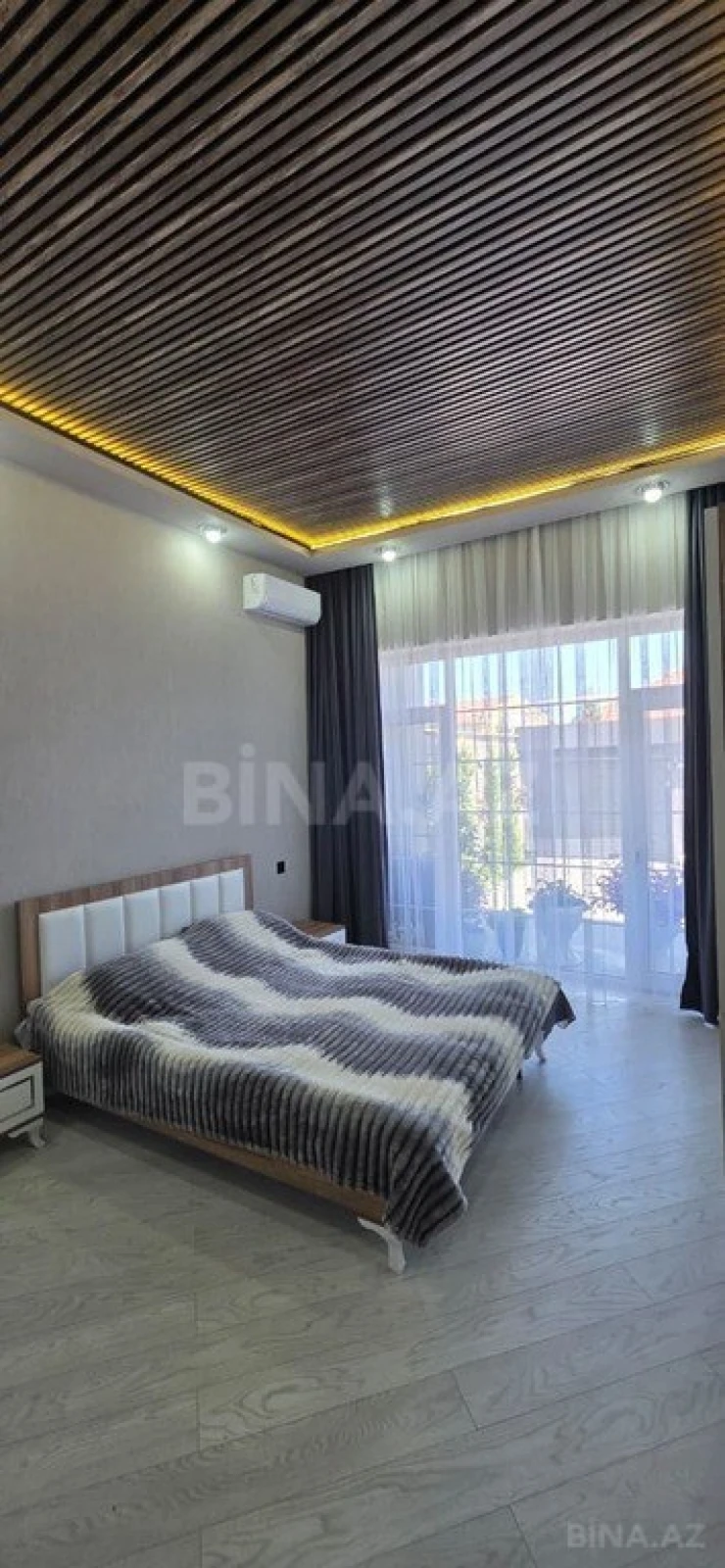 Satılır 4 otaqlı həyət evi 105 m²