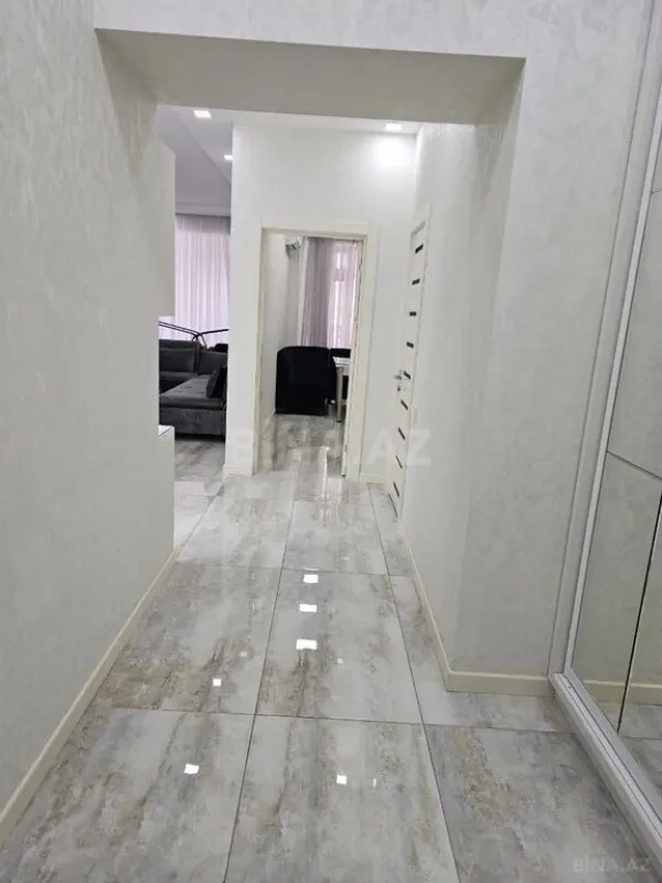 Kirayə verilir 3 otaqlı mənzil 120 m²