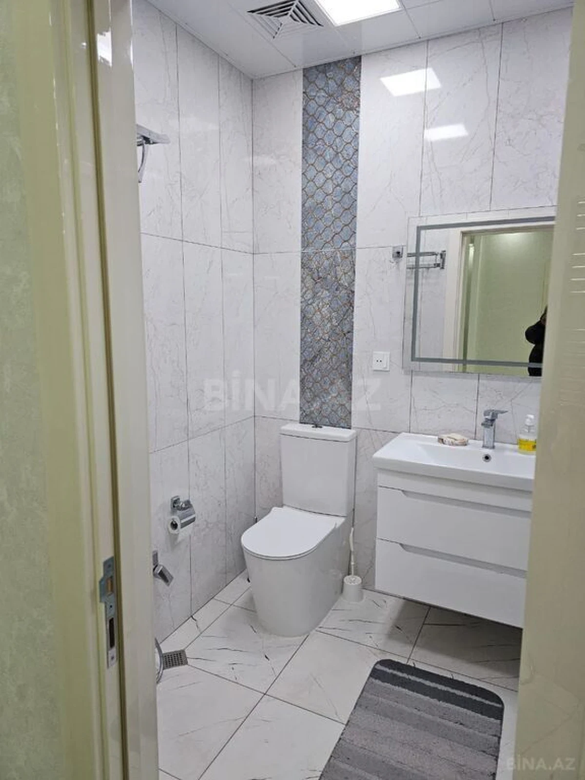 Kirayə verilir 3 otaqlı mənzil 120 m²