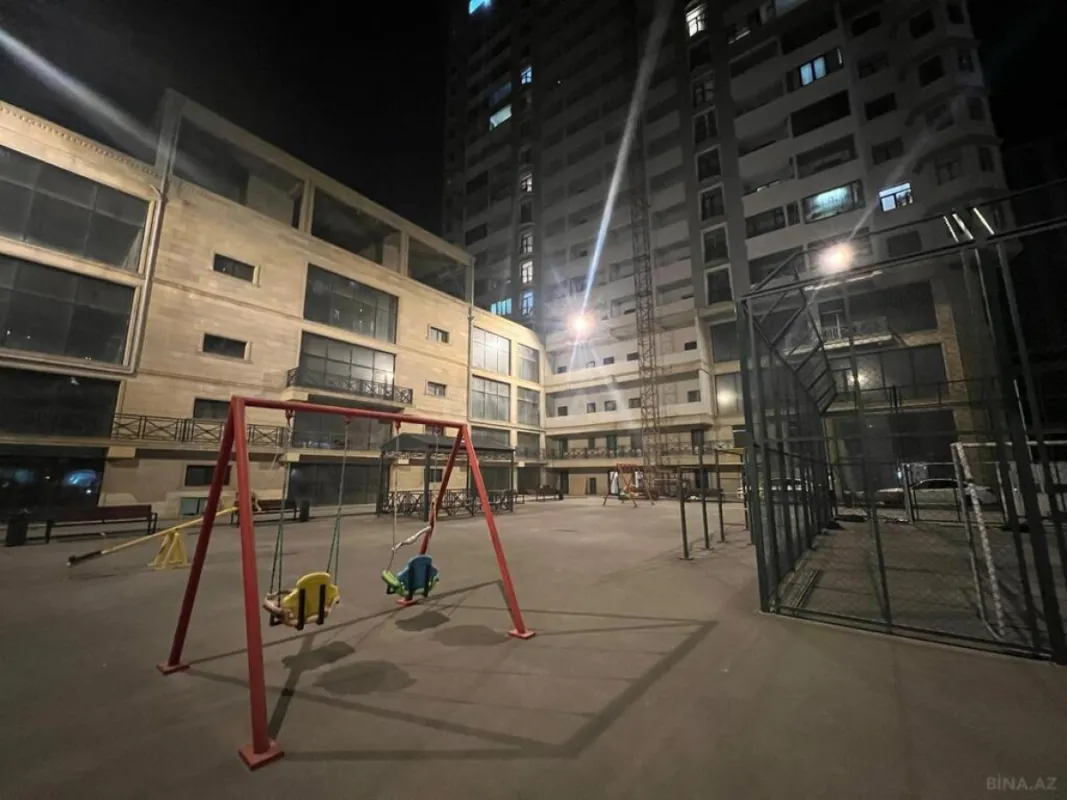 Satılır 2 otaqlı mənzil 70 m²