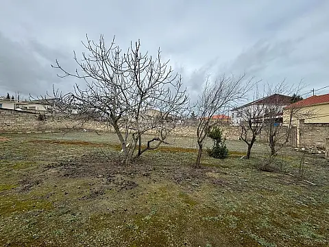 Satılır torpaq sahəsi 6 m²