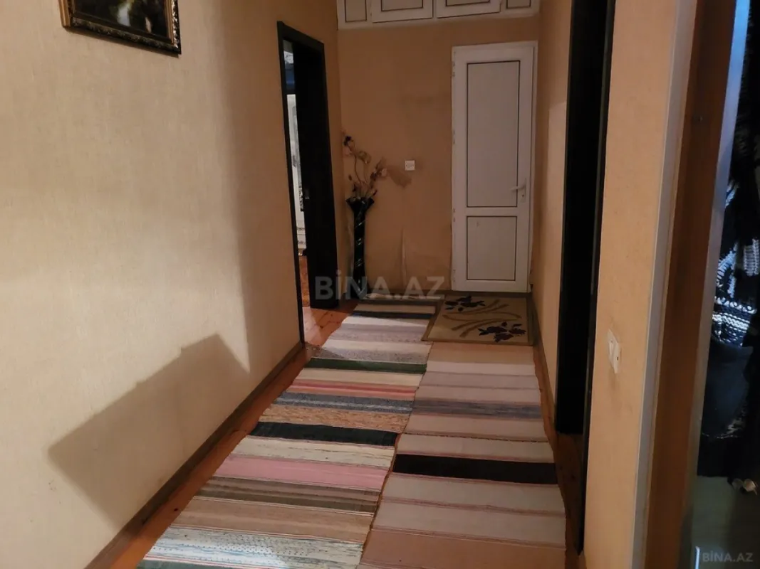 Satılır 4 otaqlı həyət evi 113 m²