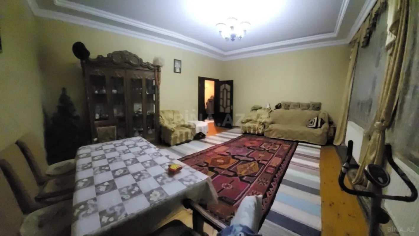 Satılır 4 otaqlı həyət evi 113 m²