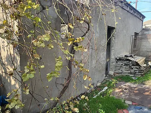 Satılır 4 otaqlı həyət evi 113 m²