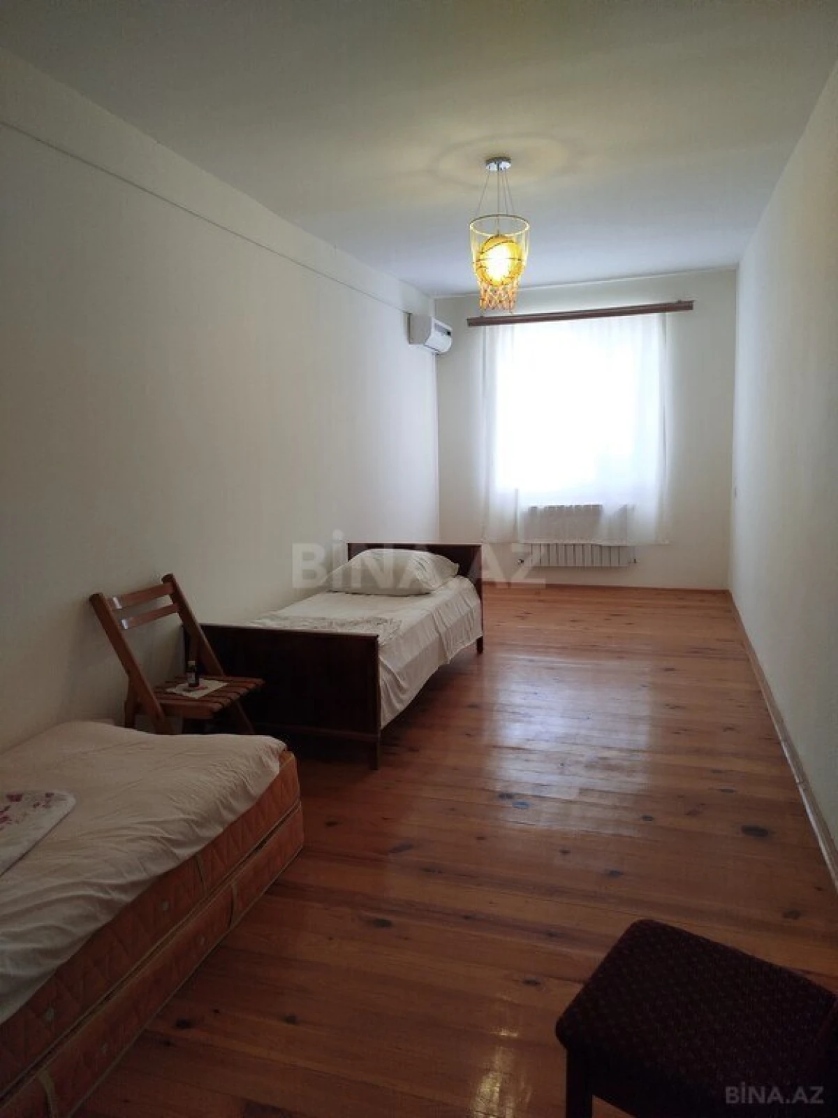 Satılır 6 otaqlı həyət evi 240 m²