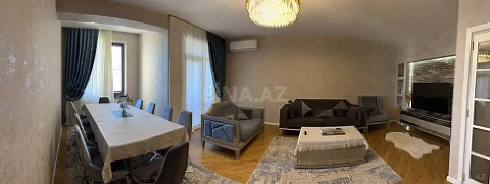 Satılır 4 otaqlı mənzil 140 m²