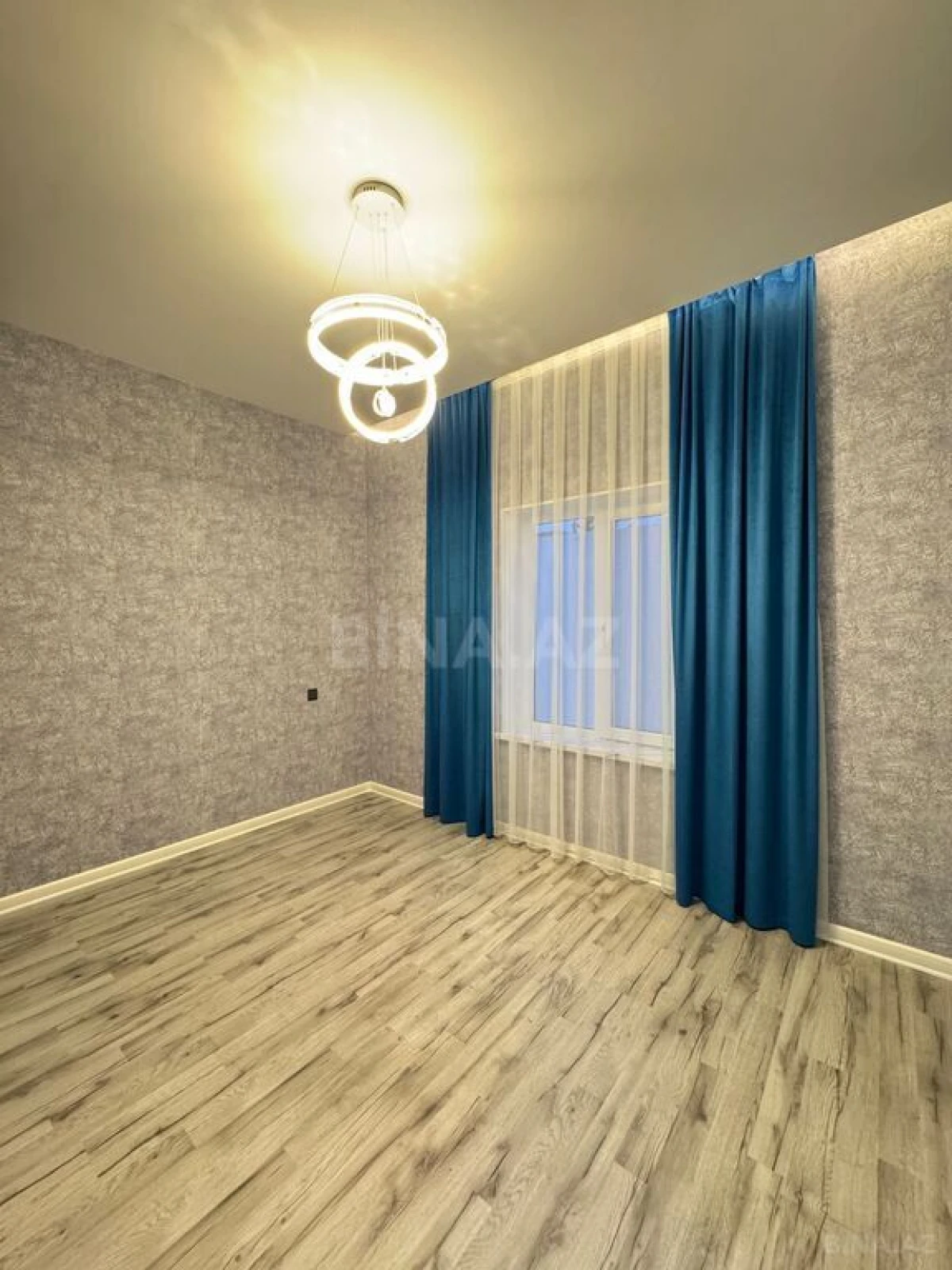 Satılır 4 otaqlı həyət evi 130 m²
