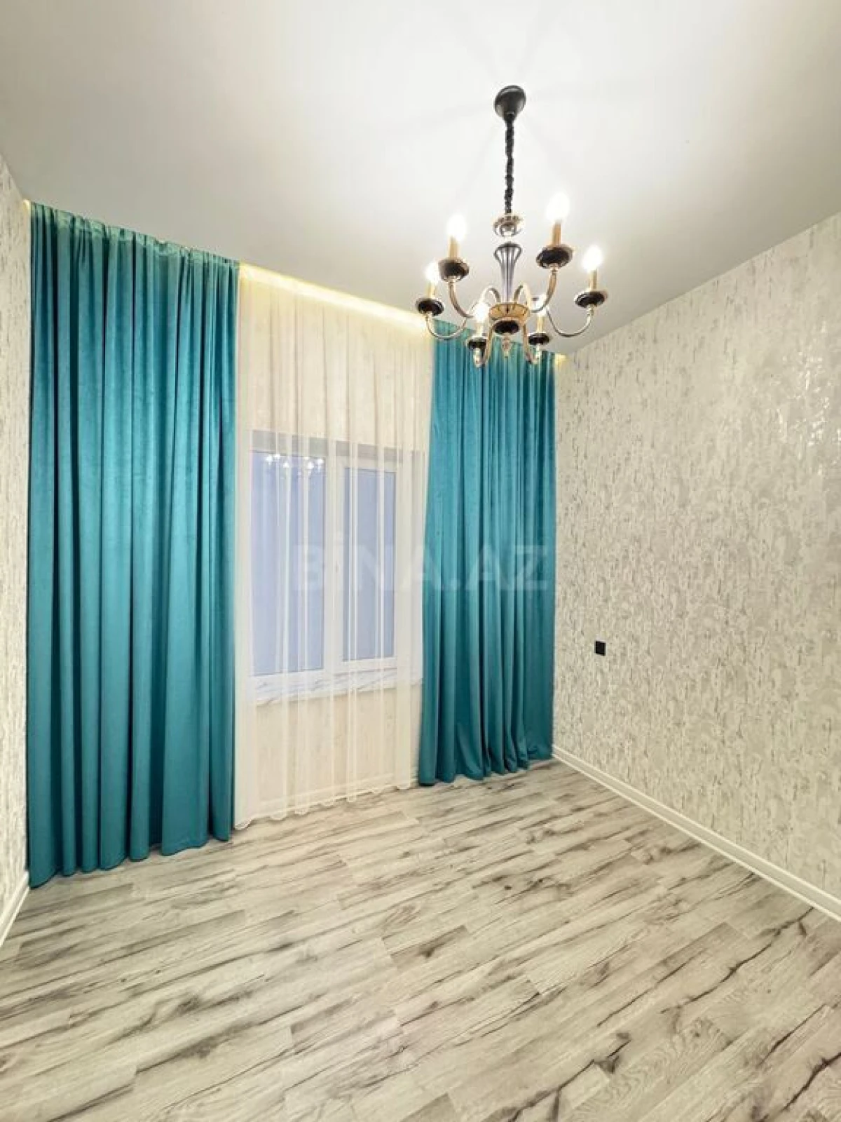 Satılır 4 otaqlı həyət evi 130 m²