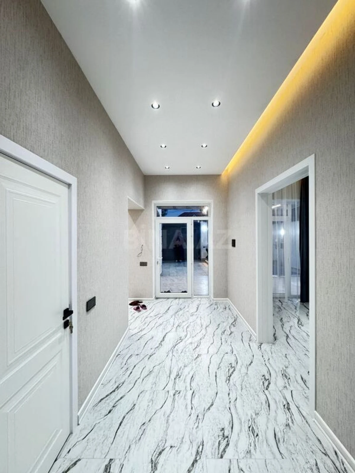 Satılır 4 otaqlı həyət evi 130 m²