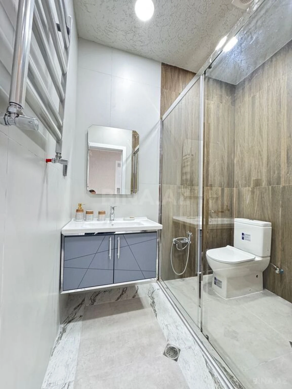 Satılır 4 otaqlı həyət evi 130 m²