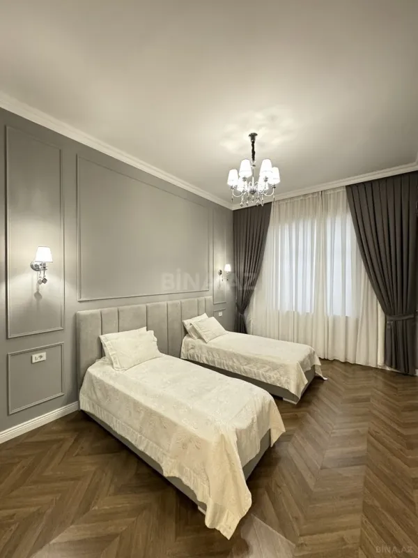 Satılır 5 otaqlı həyət evi 220 m²