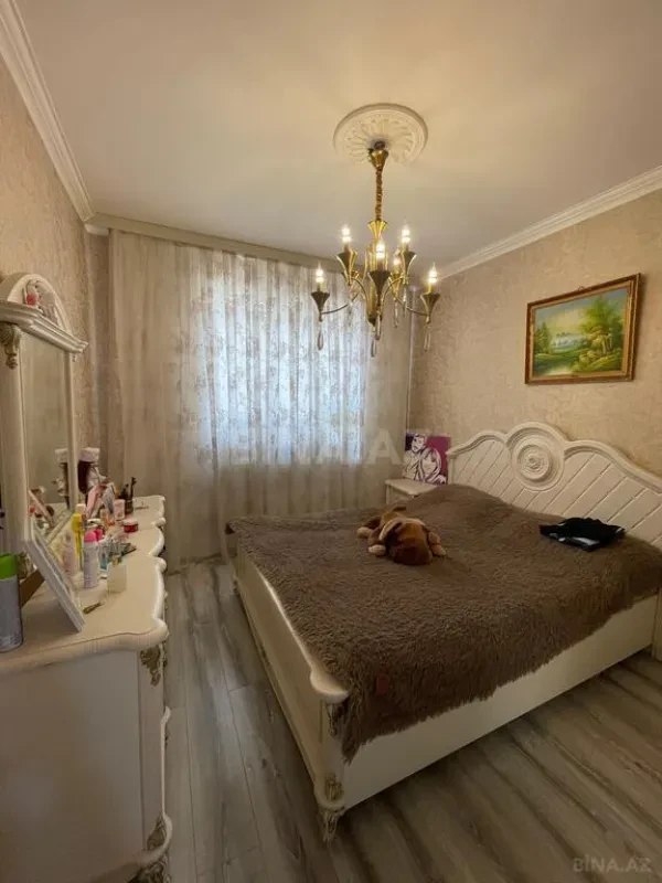 Satılır 3 otaqlı mənzil 80 m²