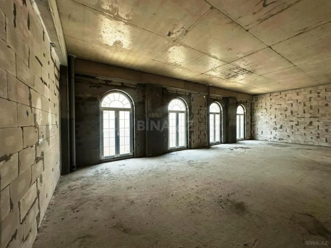 Satılır 3 otaqlı mənzil 102 m²