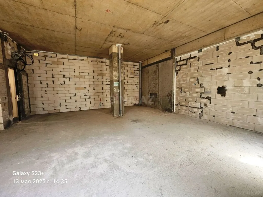 Satılır 3 otaqlı mənzil 102 m²