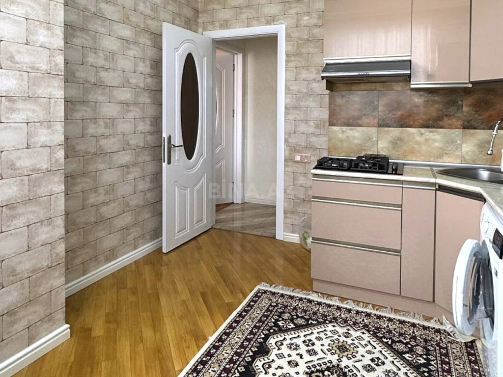 Satılır 3 otaqlı mənzil 103 m²