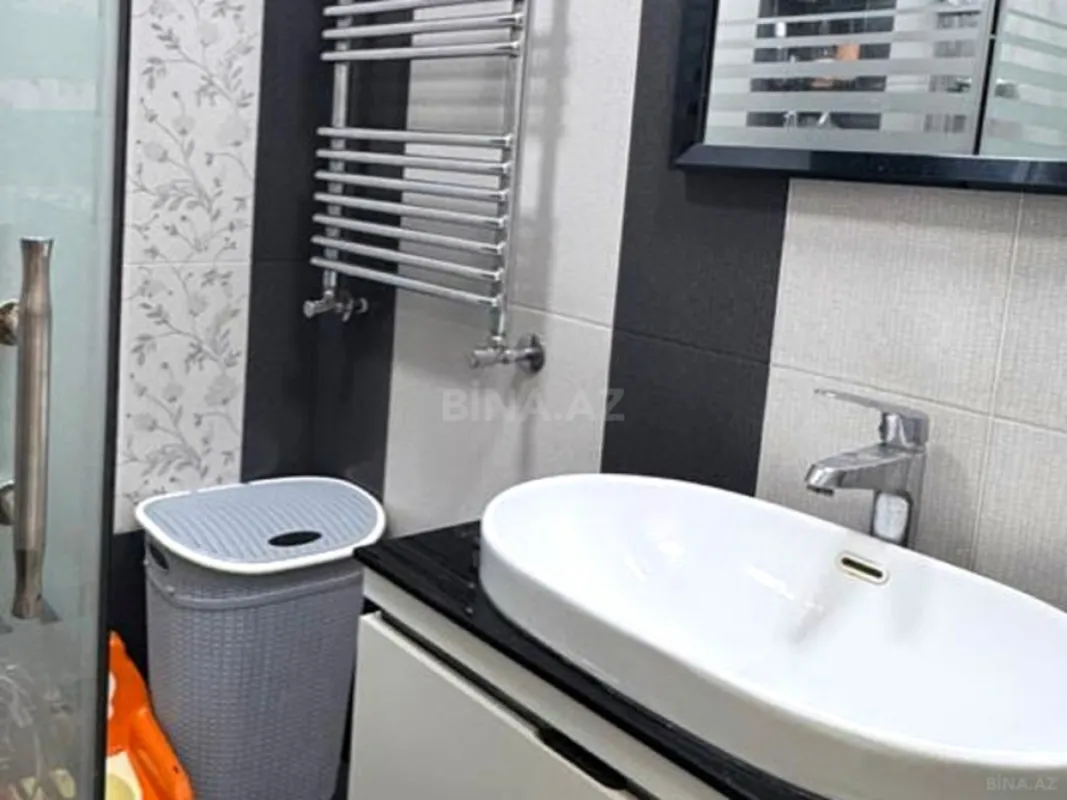 Satılır 3 otaqlı mənzil 103 m²