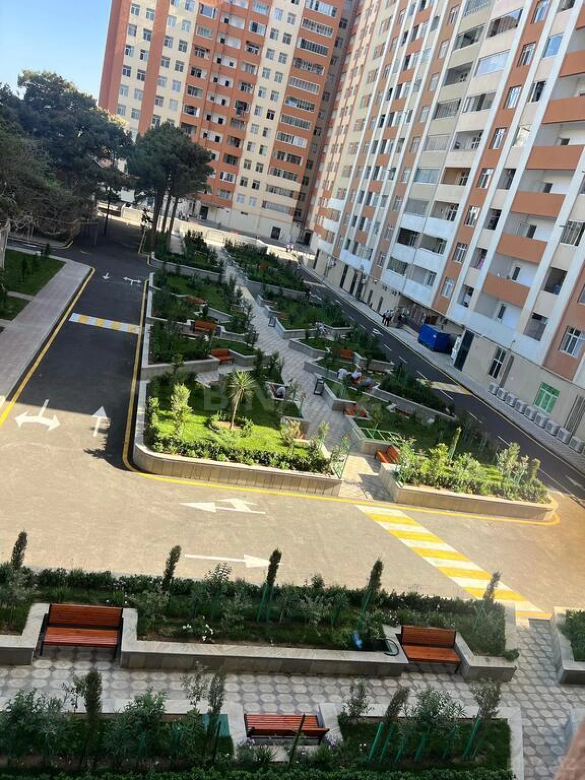 Satılır 3 otaqlı mənzil 103 m²